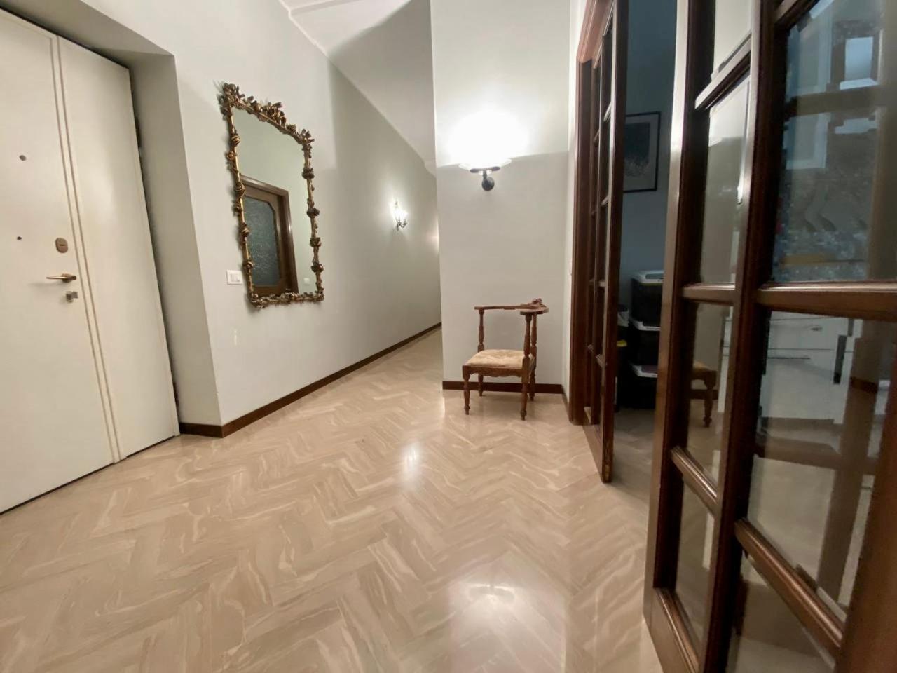 Il Balcone Sul Teatro Apartment ลาสเปเซีย ภายนอก รูปภาพ
