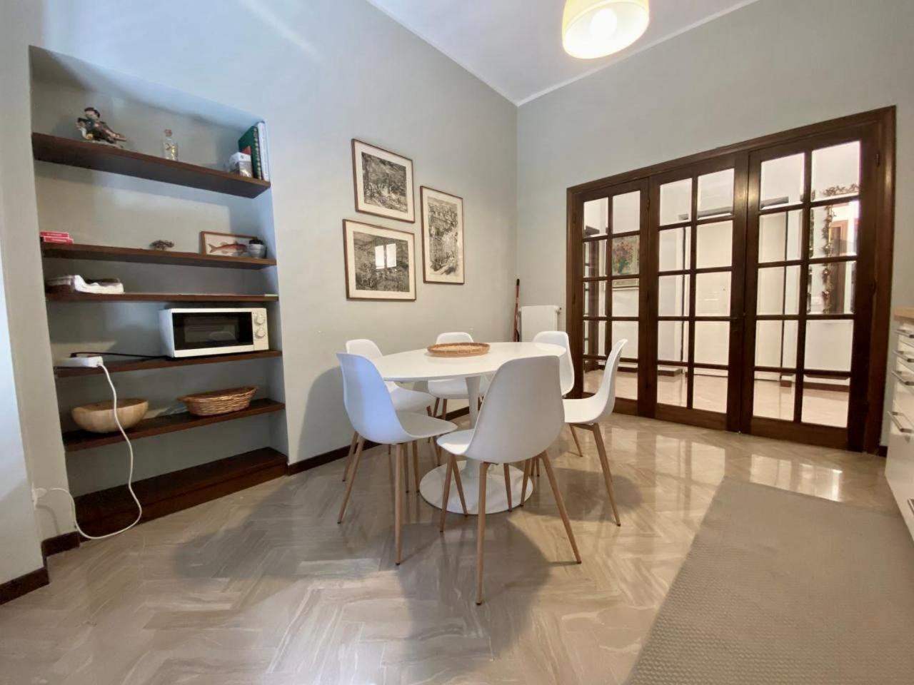 Il Balcone Sul Teatro Apartment ลาสเปเซีย ภายนอก รูปภาพ